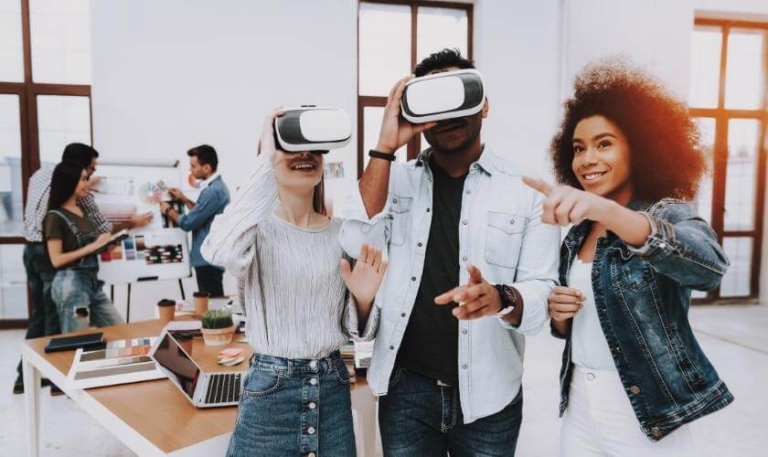 Marketing in the Age of Virtual Reality: What to Expect and How to Prepare